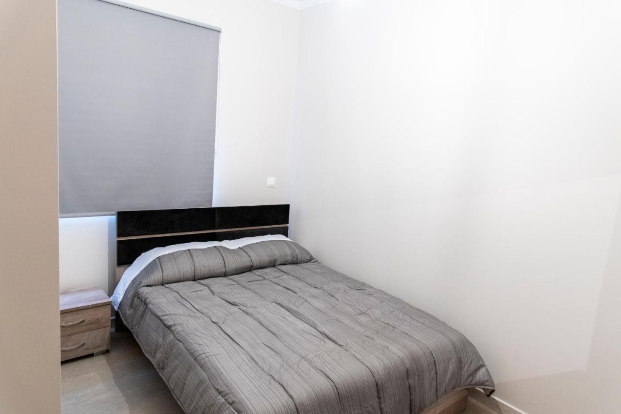 Walnut Home Apartment Near Ancient Olympia Krestena Екстер'єр фото